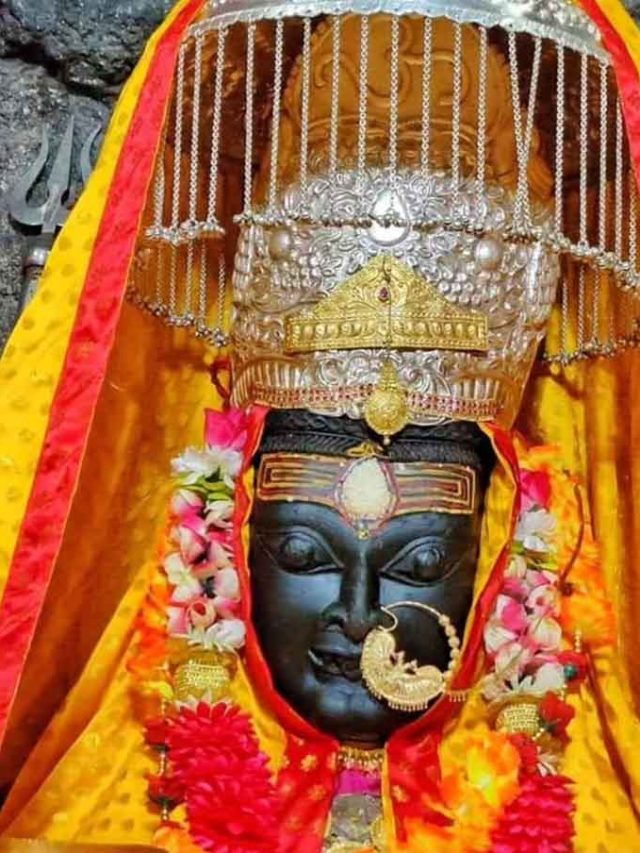 Dhari Devi - Temple of Goddess Dhari Devi Srinagar Uttarakhand